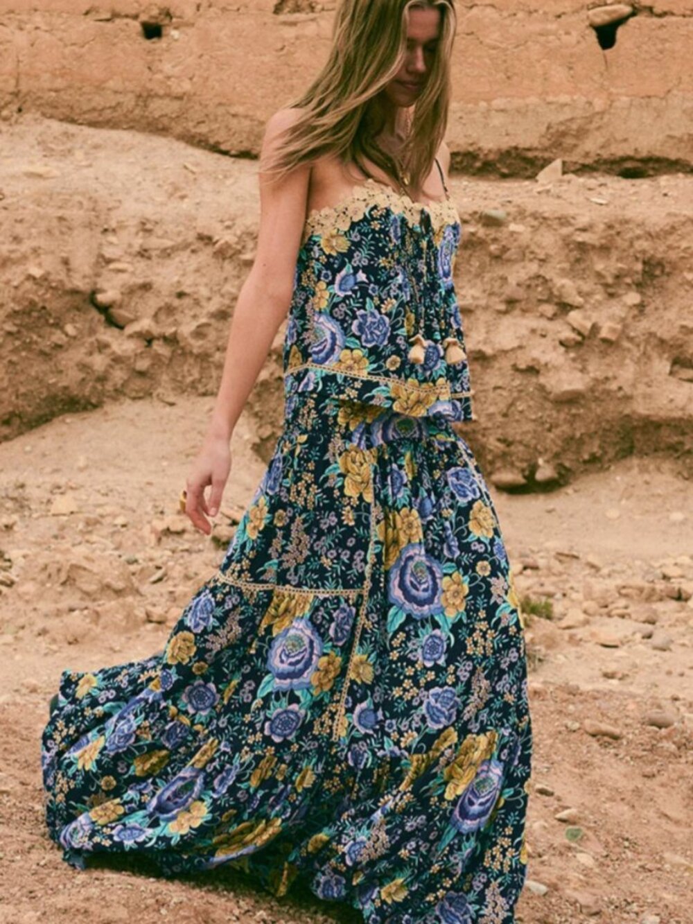 Spell & The Gypsy Collective Full Bloom Maxi Skirt Floral Medium NWOT